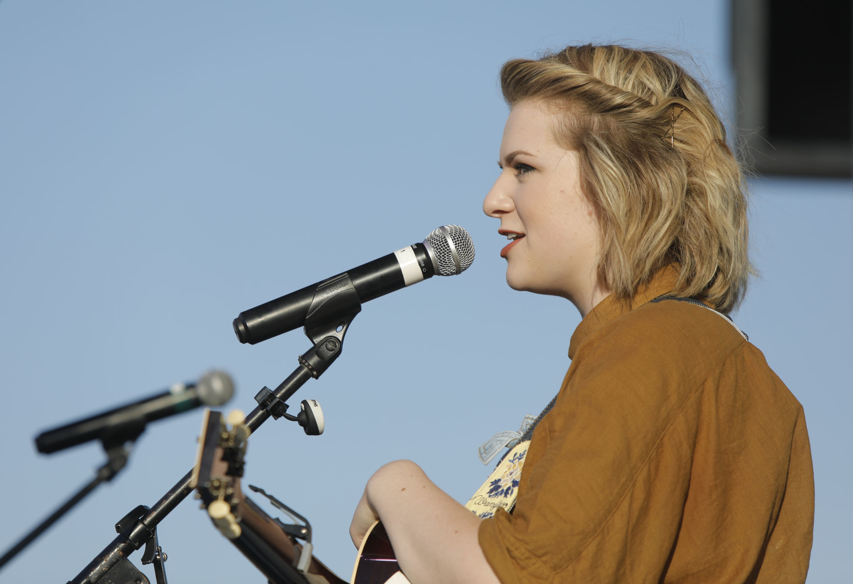 051518mp-Maddie-Poppe-concert-31